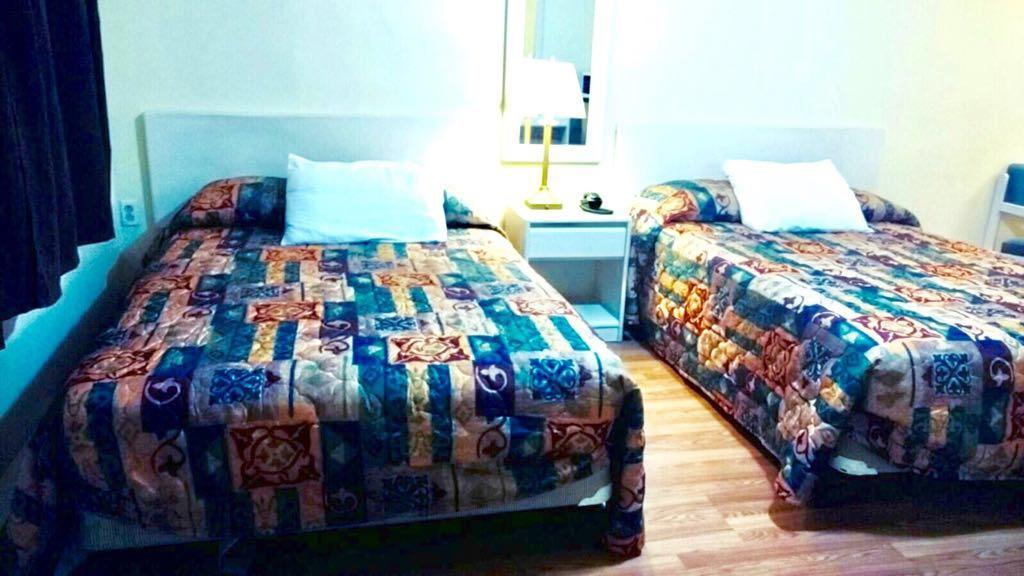 Leisure Motel 윈저 외부 사진