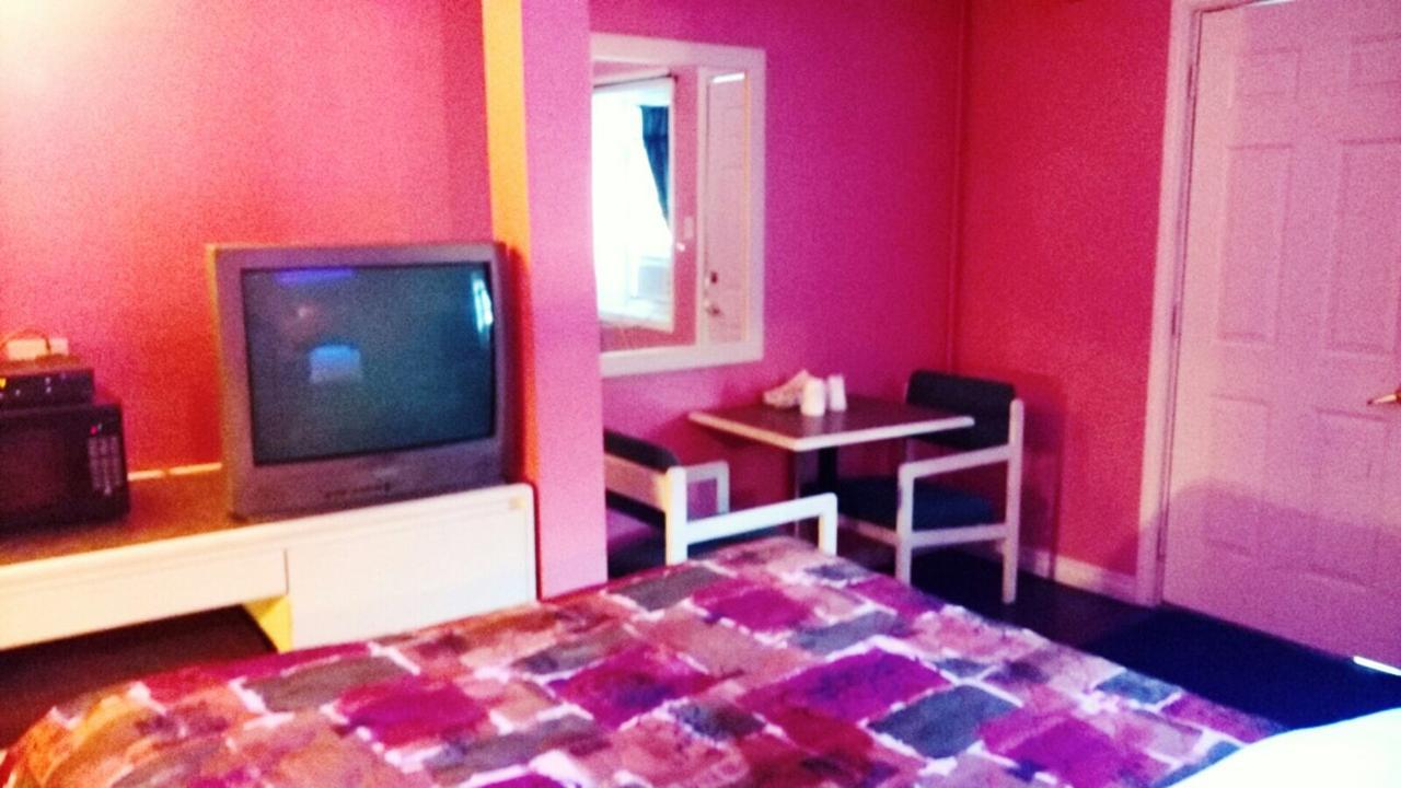 Leisure Motel 윈저 외부 사진