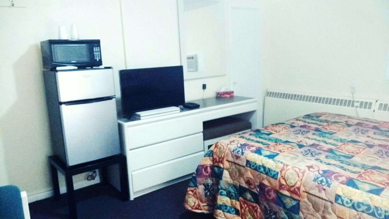 Leisure Motel 윈저 외부 사진